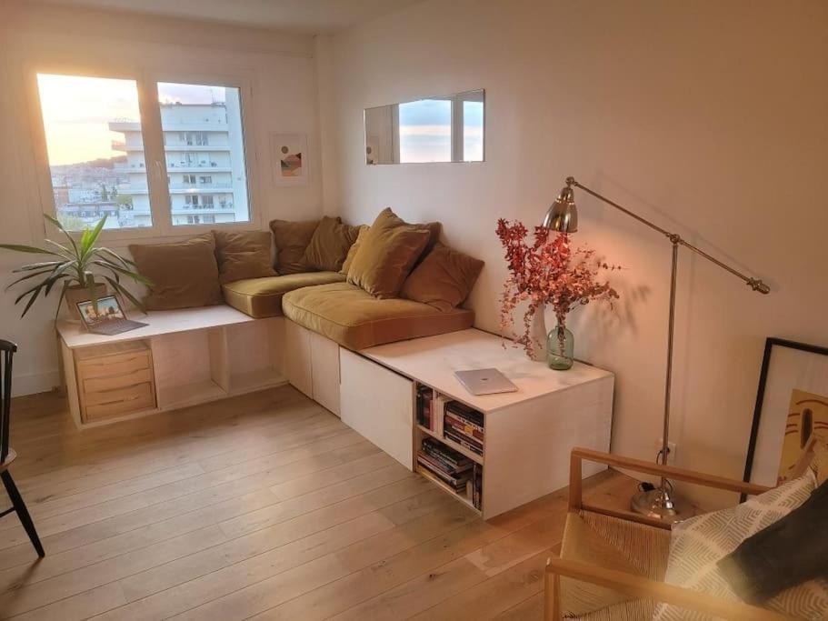 Apartment Loft En Dernier Etage Proche Des Buttes Chaumont Paris