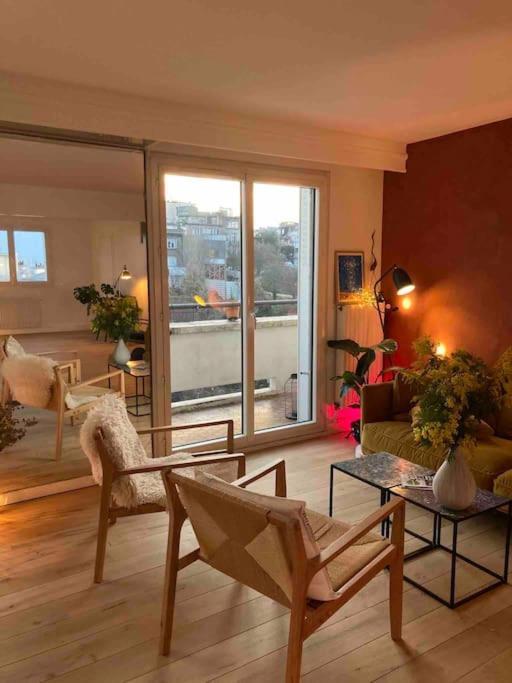 Loft En Dernier Etage Proche Des Buttes Chaumont Apartment